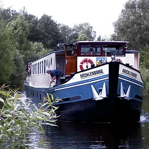 Ms Mecklenburg Hotelschiff Berlin