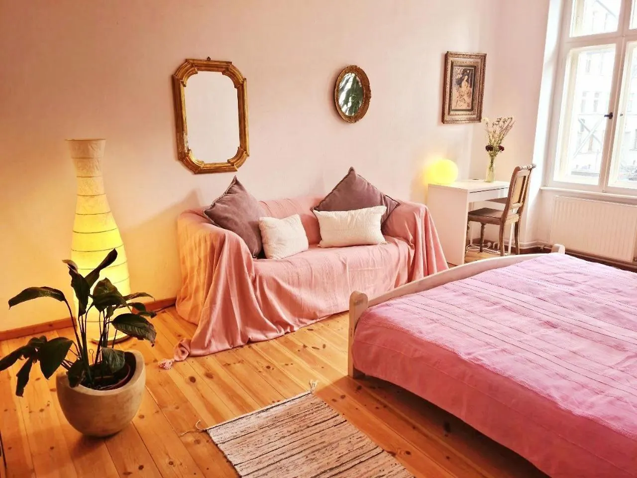 Room In Berlin City Center