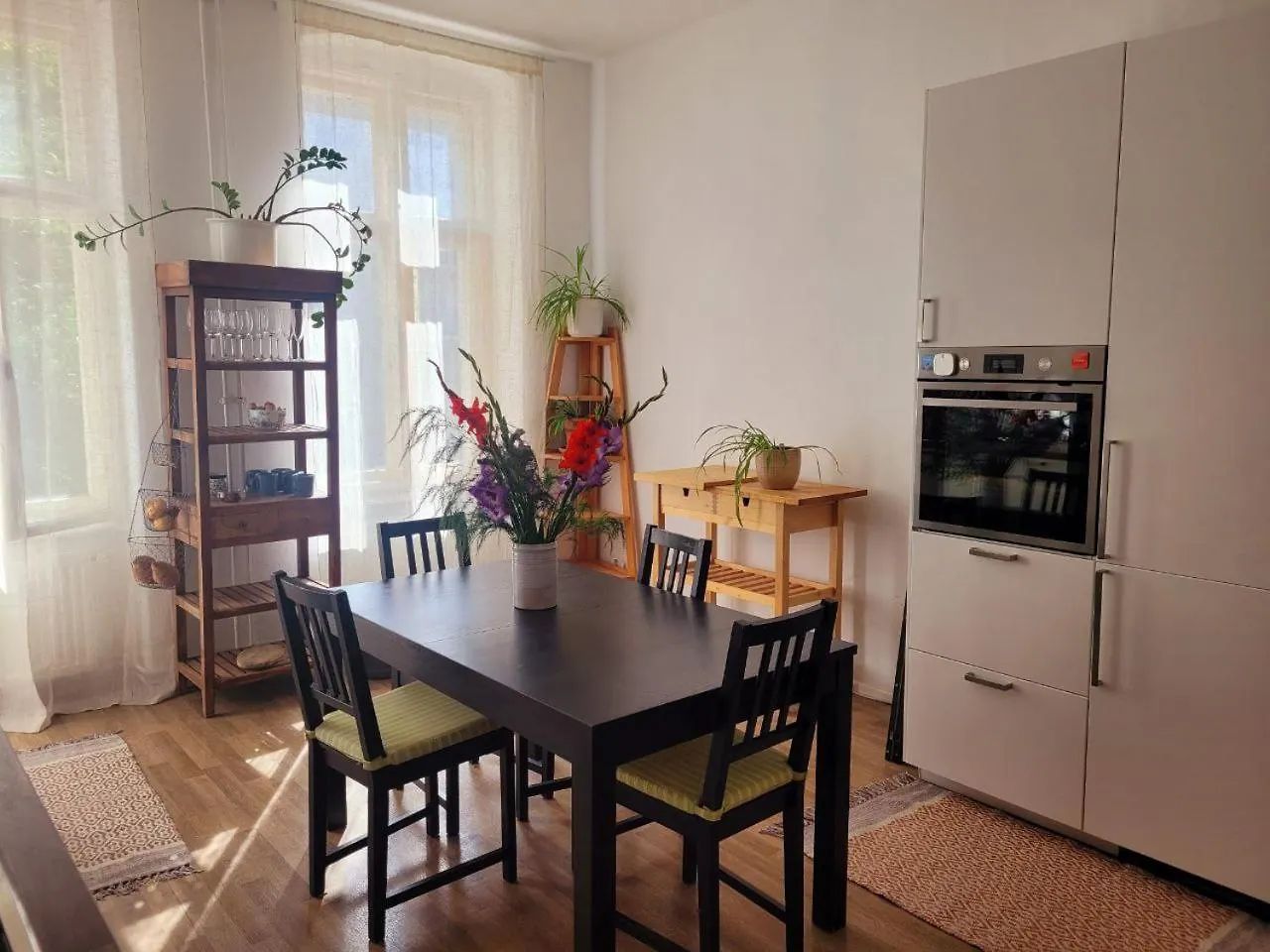 Room In Berlin City Center 0*,